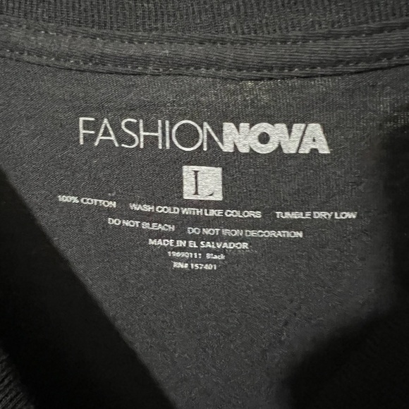 90’s Babe black crop top - Picture 3 of 3